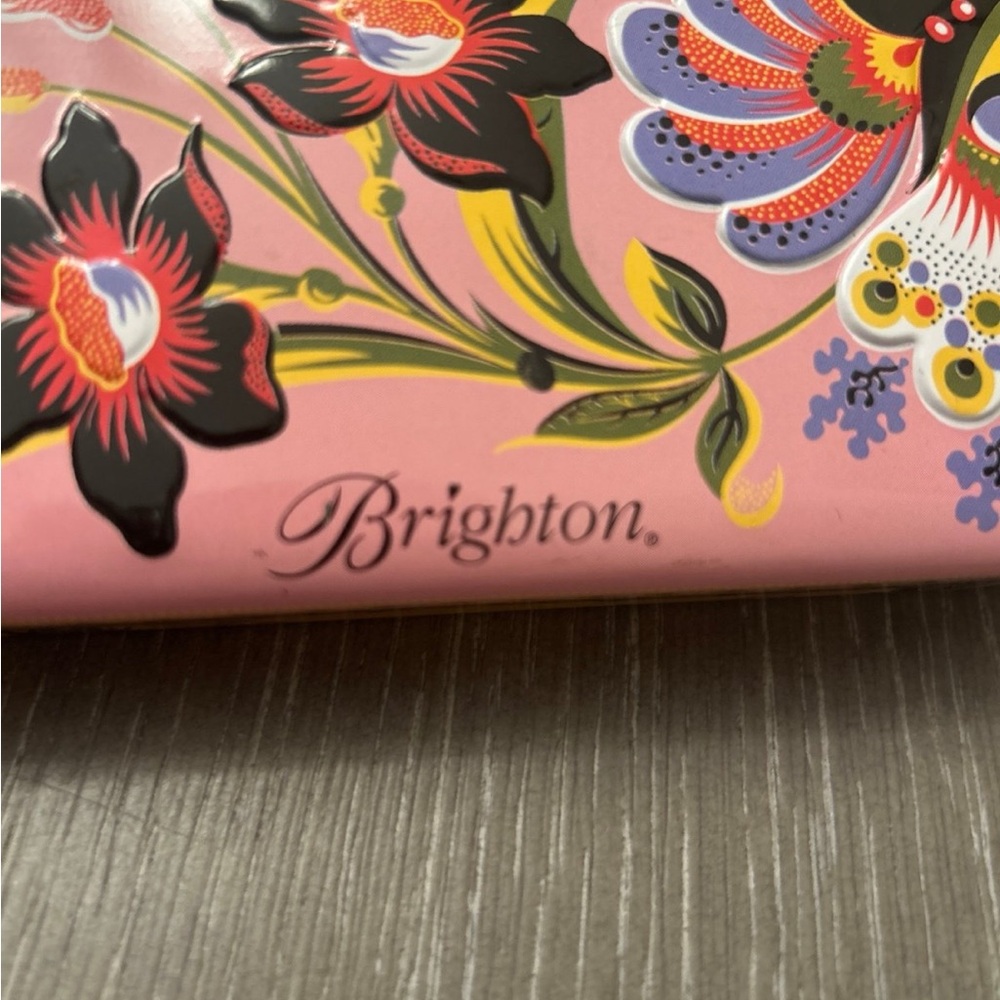 Brighton watch tin with a pink‎ floral design